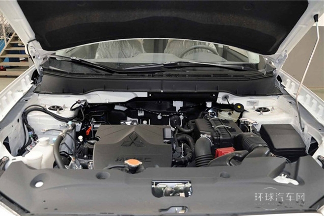 2013款 1.6L 手動(dòng)兩驅(qū)標(biāo)準(zhǔn)版