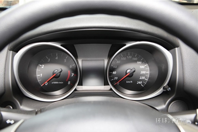 2013款 2.0L 手動兩驅舒適版