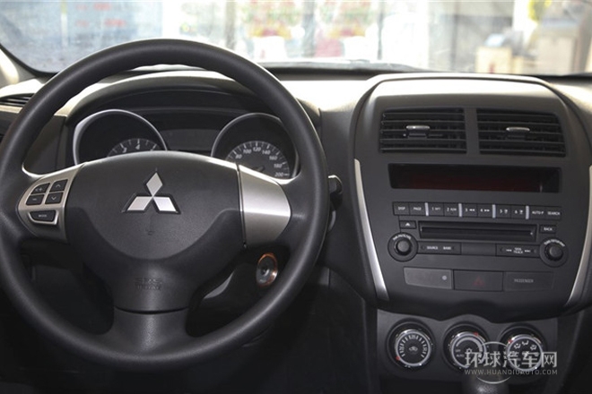 2013款 2.0L 手動兩驅舒適版