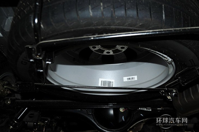 2013款 2.0T 汽油自動商務(wù)版