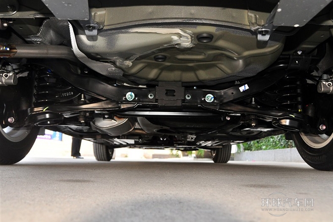 2011款 三廂 1.6L 手動舒適型