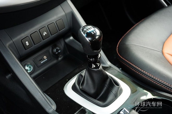 2013款 1.8T 手動新銳版