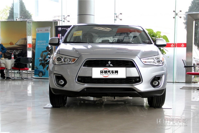 2013款 2.0L 自動(dòng)兩驅(qū)豪華版