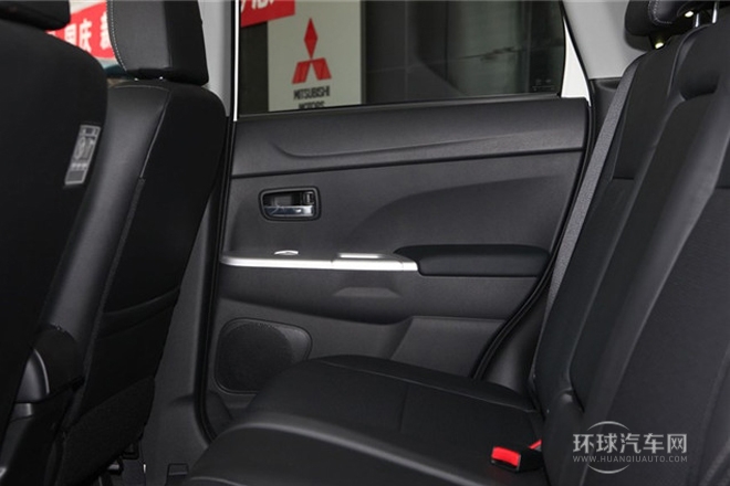 2013款 2.0L 自動四驅(qū)尊貴版