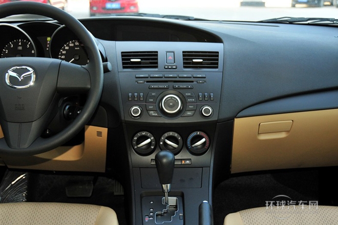 2011款 三廂 1.6L 自動舒適型