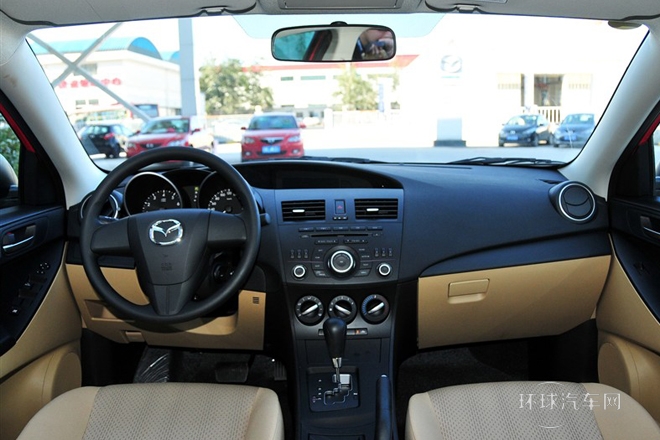 2011款 三廂 1.6L 自動(dòng)舒適型