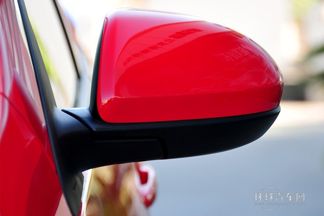 2011款 三廂 1.6L 自動舒適型