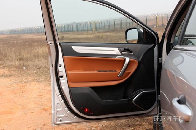 2013款 2.0T 手動新銳版