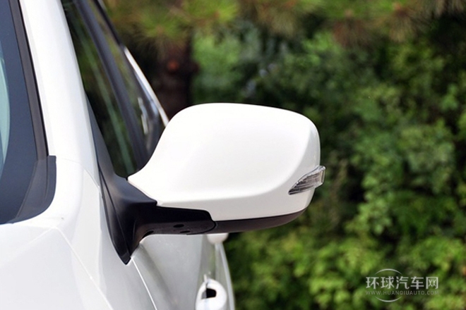 2013款 2.0T 手動尊享版