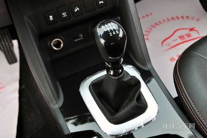 2013款 2.0T 手動尊享版