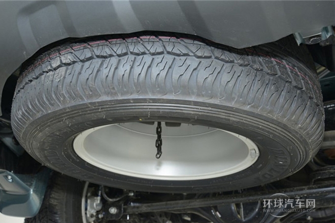 2013款 3.0L 自動四驅旗艦版