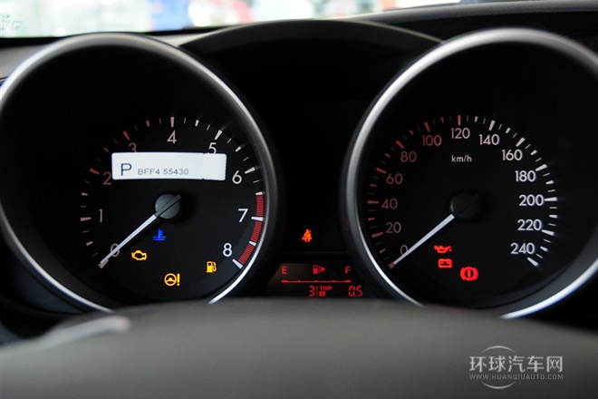 2012款 兩廂 1.6L 手動舒適型