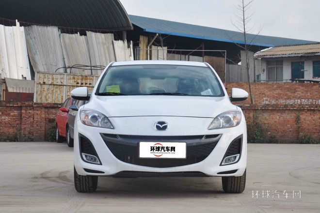 2012款 兩廂 2.0L 手動(dòng)運(yùn)動(dòng)型