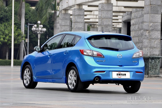 2012款 兩廂 2.0L 自動豪華型