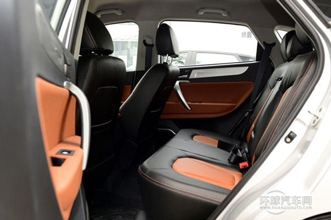 2014款 2.0T 手動新銳版