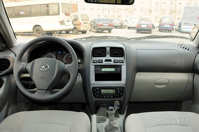 2013款 2.0L 兩驅豪華版