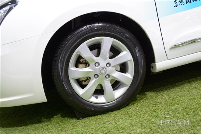 2014款 1.6L 自動豪華型