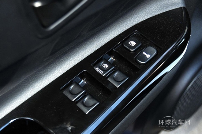 2013款 2.0L 兩驅(qū)經(jīng)典版