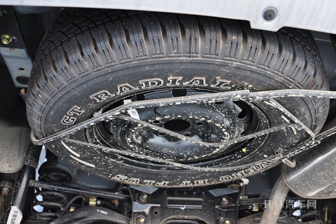 2013款 2.0L 兩驅進取型