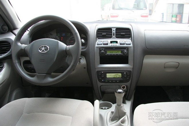 2013款 2.4L 四驅豪華版