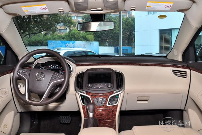 2013款 2.4L SIDI領先舒適型