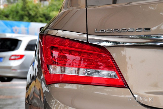 2013款 2.4L SIDI領先舒適型