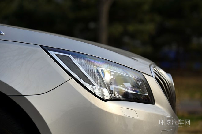 2013款 3.0T SIDI V6智享旗艦型