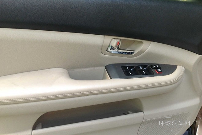 2013款 勁悅版 2.4L 手動尊貴型