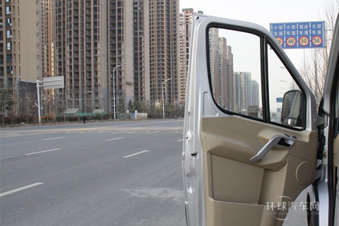 2011款 2.8T旅行版國IV