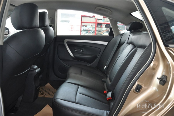 2014款 2.0L CVT豪華型