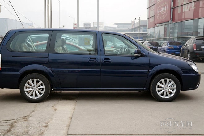 2014款 2.4L 舒適版