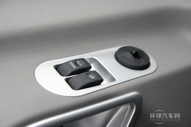 2013款 1.9T4系星快運(yùn)