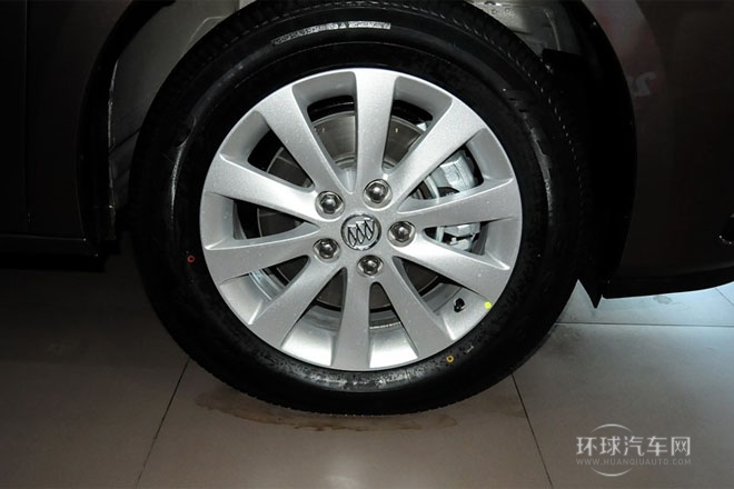 2013款 2.4L CT豪華商務舒適版