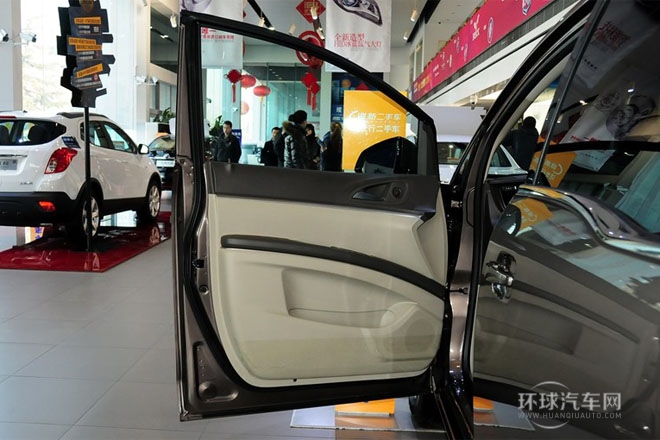 2013款 2.4L CT豪華商務舒適版