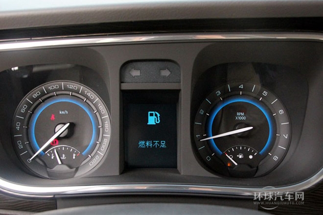 2013款 2.4L CT豪華商務舒適版