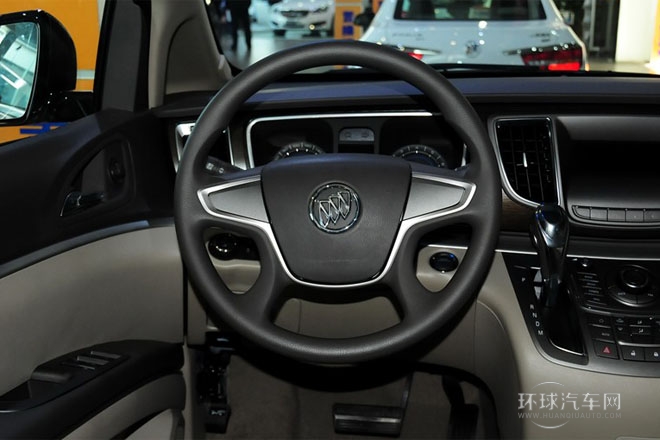 2013款 2.4L CT豪華商務舒適版