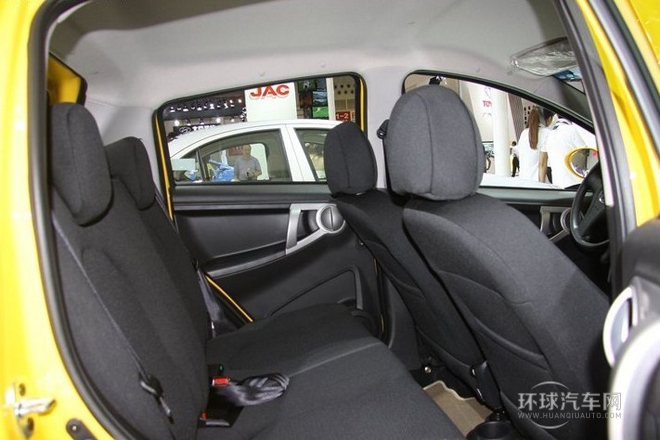 2012款 CROSS 1.3L 豪華型