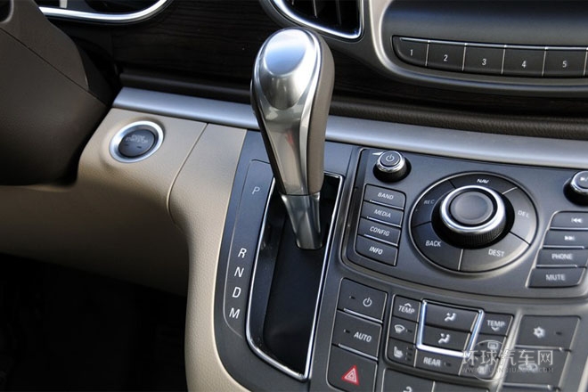 2013款 3.0L GT豪華商務豪雅版