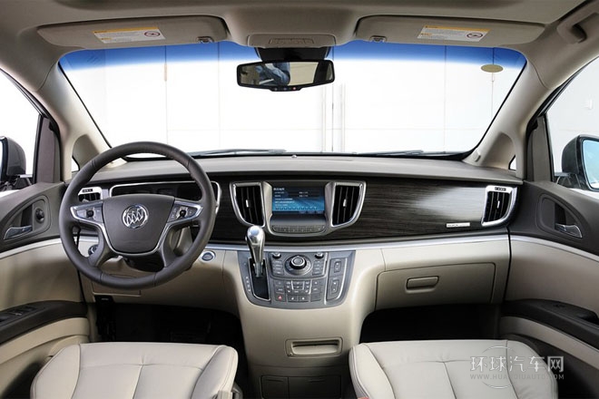 2013款 3.0L GT豪華商務豪雅版