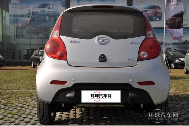 2013款 國際版 1.0L 導(dǎo)航型