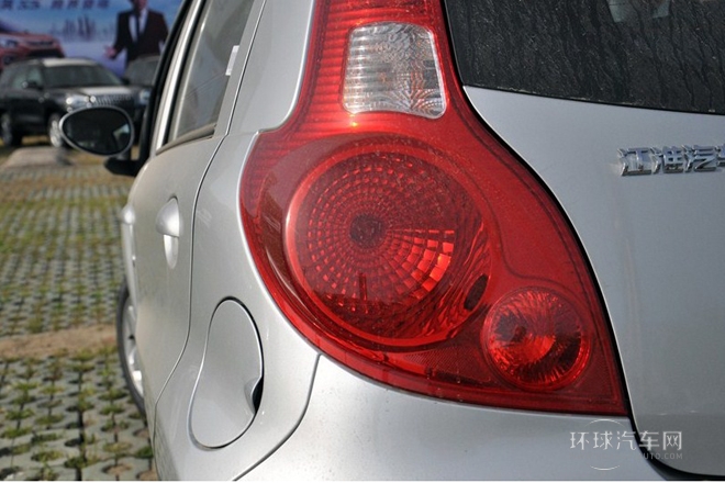 2013款 國際版 1.0L 導航型