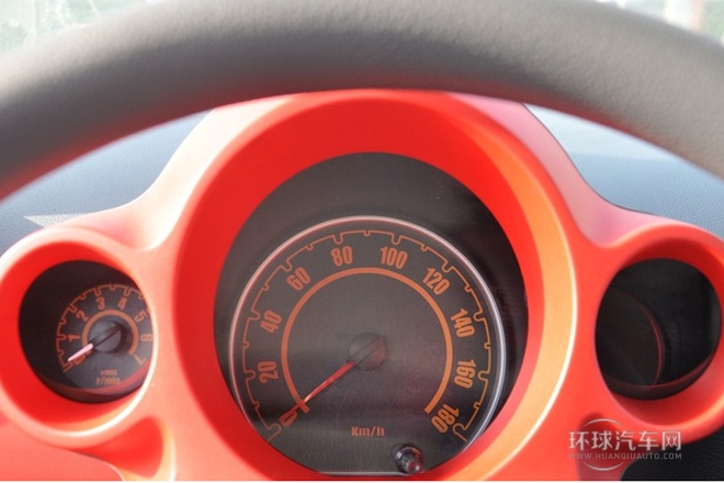 2013款 國際版 1.0L 導航型