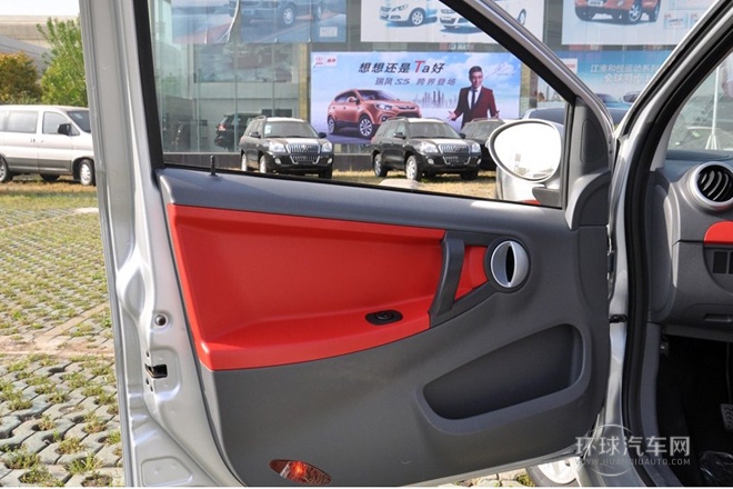 2013款 國際版 1.0L 導航型