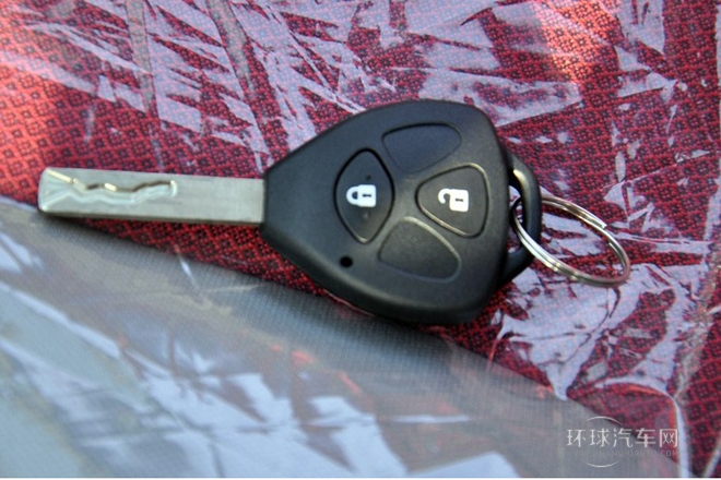 2013款 國際版 1.0L 導航型