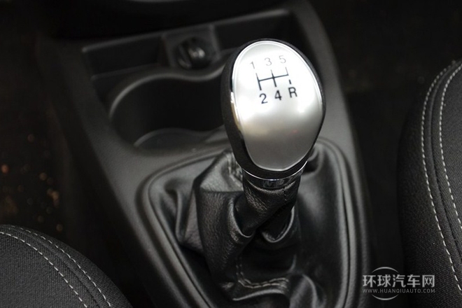 2013款 國際版 1.0L 豪華型