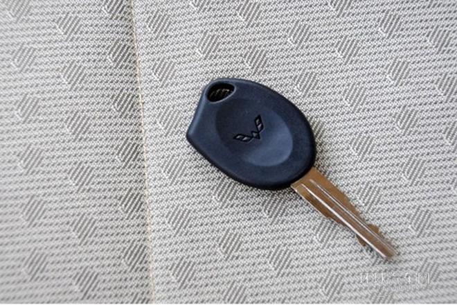 2011款 1.2L標準型