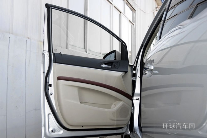 2014款 3.0L GT豪華商務豪雅版