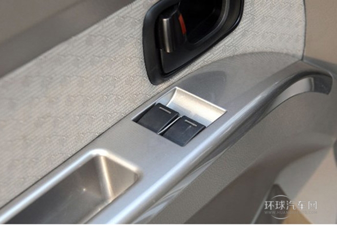 2011款 1.2L豪華型