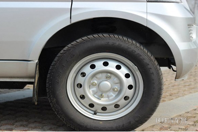 2011款 1.5L基本型