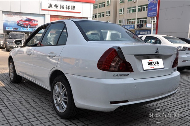2012款 1.6L 手動舒適版Sei